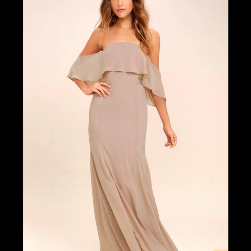 LULUS taupe romantic dress